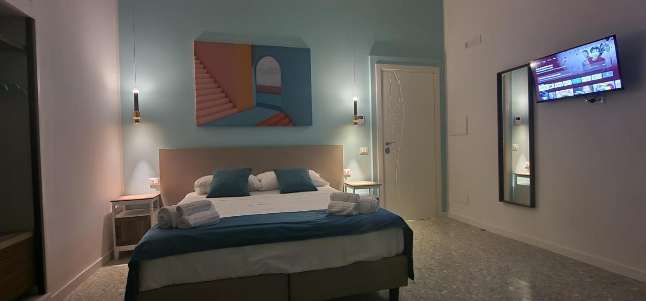 Appartamento B&B La Dimora Di Parthenope Naples Exterior photo