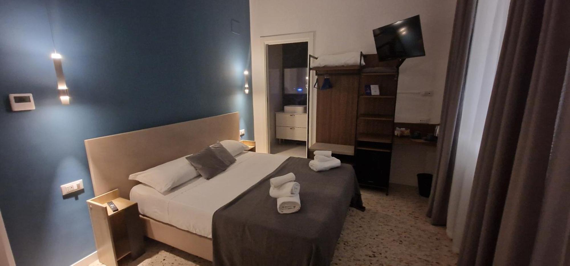 Appartamento B&B La Dimora Di Parthenope Naples Exterior photo