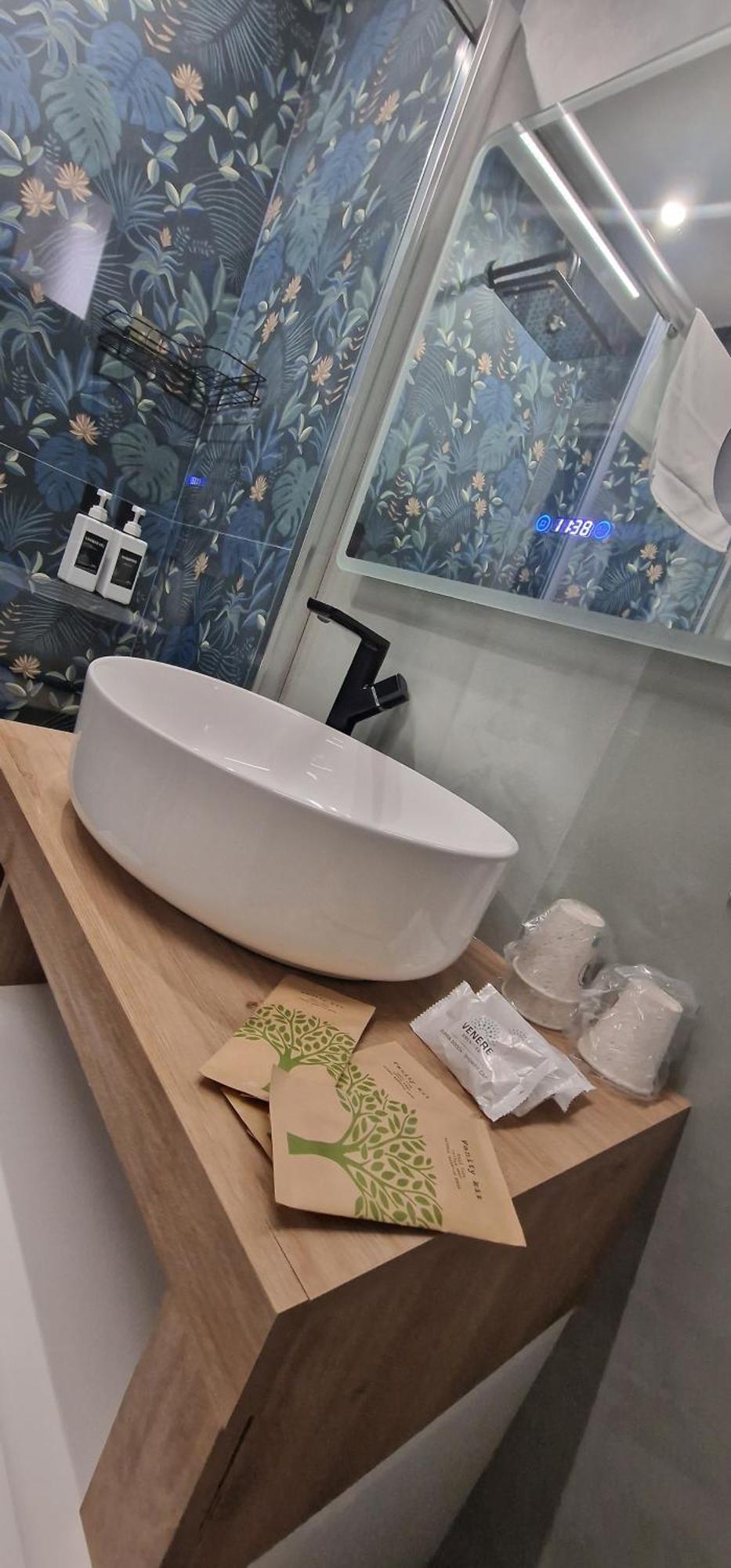 Appartamento B&B La Dimora Di Parthenope Naples Exterior photo