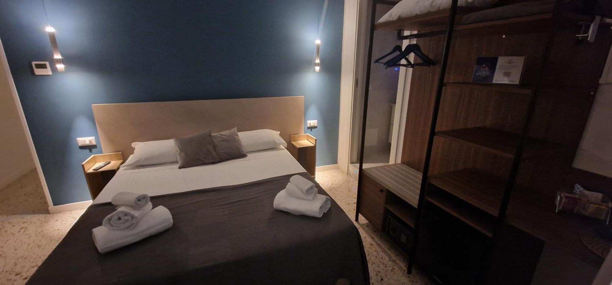 Appartamento B&B La Dimora Di Parthenope Naples Exterior photo